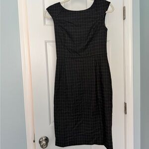 Banana Republic Dark Gray Windowpane Sheath Dress | Size 2P